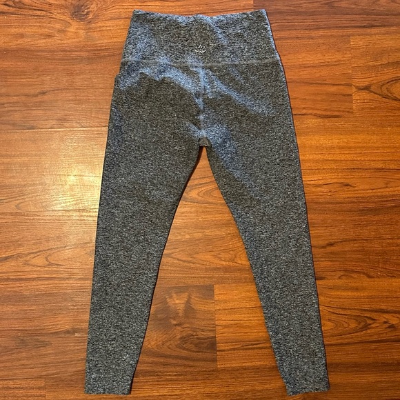 Beyond Yoga Spacedye Walk And Talk High Waisted Capri Legging Large - Picture 5 of 10